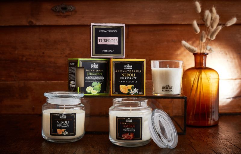 Candela Vegetale Vegana profumata in bicchiere Aromaterapia - Tuberosa - 44 ORE