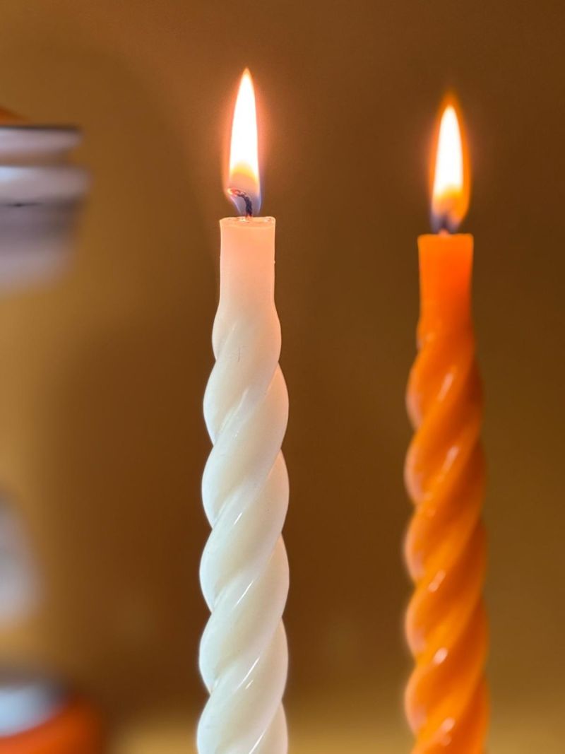 Candele laccate tortiglione Ø 2,2 cm h. 21 cm 3 pezzi - Blu