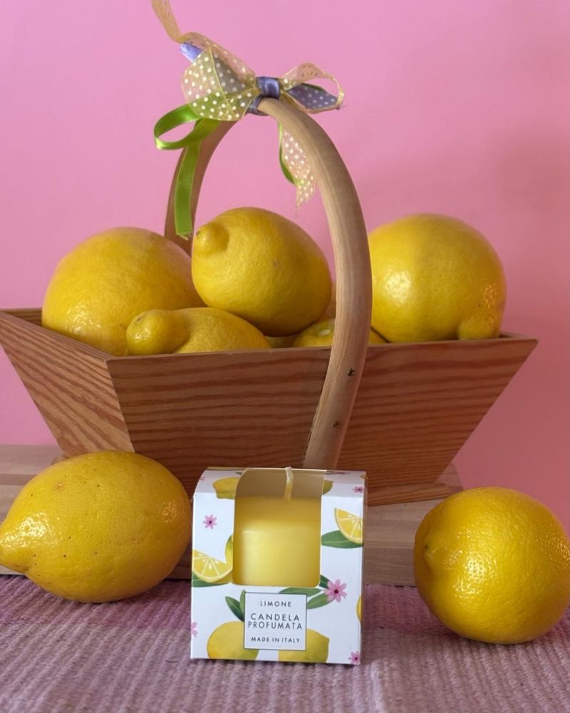 Candela Profumata Pocket Season diametro 6 cm altezza 5,5 cm - Primavera/Estate - Limone